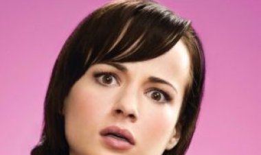 מגושמת מביך אוקוורד עונה 5 תרגום מובנה לצפייה ישירה | Awkward לצפייה ישירה