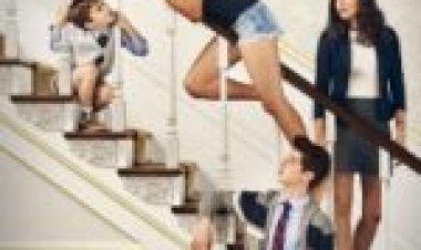 דה מיק תרגום מובנה / The Mick לצפייה ישירה