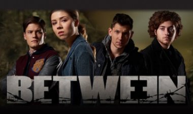 נצורים עונה 1 לצפייה ישירה – BETWEEN