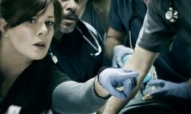 קוד בלאק תרגום מובנה / Code Black לצפייה ישירה