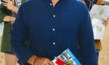 800 מילים סדרה חדשה 800 Words לצפייה ישירה