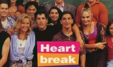 תיכון הלבבות השבורים עונה 1 ללא תרגום לצפייה ישירה