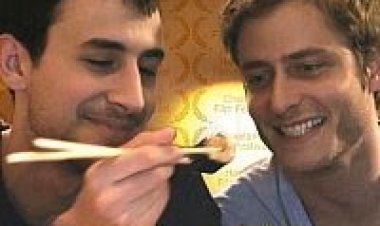 עלטה *ישראלי* *תרגום מובנה* להורדה ולצפייה ישירה / Out In The Dark 2012 – DVDRip