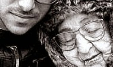 הצלמניה *ישראלי* להורדה ולצפייה ישירה / Life In Stills 2011 – PDTV