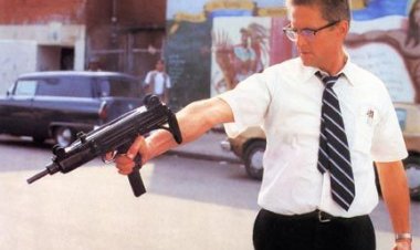 בדרך למטה תרגום מובנה לצפייה ישירה