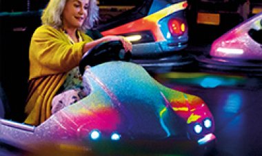 קלייר דארלינג לצפייה ישירה עם תרגום מובנה | Le dernier vide grenier de Claire Darling