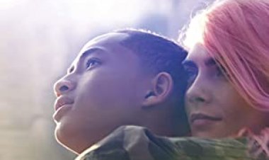 שנת חיים לצפייה ישירה עם תרגום מובנה | Life in a Year