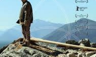 מעגלים תרגום מובנה / Circles 2014 לצפייה ישירה