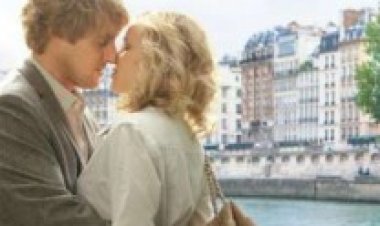 חצות בפריס תרגום מובנה לצפייה ישירה