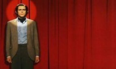 איש על הירח תרגום מובנה לצפייה ישירה