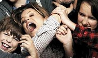 משפחה לא בוחרים (2015) תרגום מובנה / Papa ou Maman לצפייה ישירה