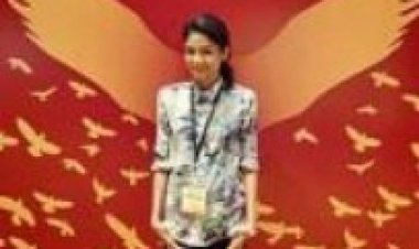 ילדה עולה תרגום מובנה לצפייה ישירה