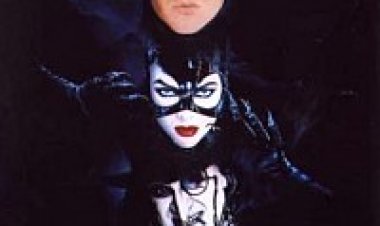 באטמן חוזר – *תרגום מובנה*/Batman Returns