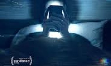 מסכי עשן המלכודת הדיגיטלית לצפייה ישירה עם תרגום מובנה | The Social Dilemma