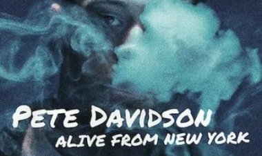פיט דיווידסון חי מניו יורק לצפייה ישירה עם תרגום מובנה | Pete Davidson Alive from New York