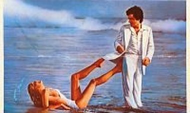 10 *תרגום מובנה * להורדה ולצפייה ישירה / 10 1979 – DVDRip