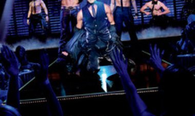 מג'יק מייק תרגום מובנה לצפייה ישירה | Magic Mike