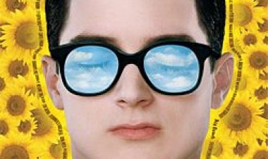 צפייה ישירה הכל מואר | Everything Is Illuminated