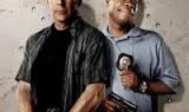 שוטרים על הפנים תרגום מובנה