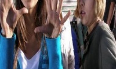 The Kings of Appletown ללא תרגום לצפייה ישירה