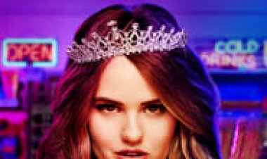 רעבים עונה 1 לצפייה ישירה עם תרגום מובנה | Insatiable