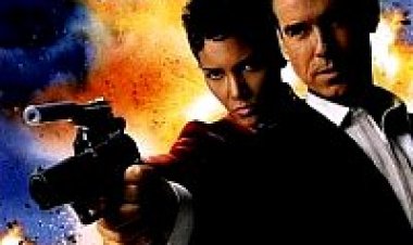 למות ביום אחר תרגום מובנה (2002) Die Another Day לצפייה ישירה