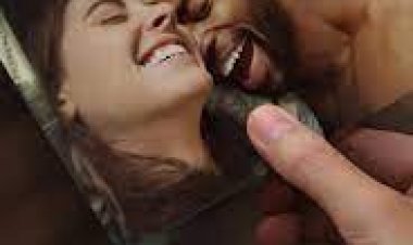 מישהו שפעם הכרתי לצפייה ישירה עם תרגום מובנה | Somebody I Used to Know