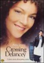 אהבה ממבט שלישי | Crossing Delancey