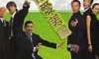 אל תוך הפניקס כתובית | Enter The Phoenix Subtitle