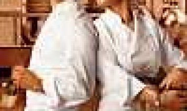 אהבה בתפריט כתובית | No Reservations Subtitle