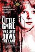 הנערה מהבית במורד השדרה כתובית | The Little Girl Who Lives Down The Lane Subtitle