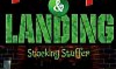 Prep & נחיתה סטופר Stuper: מבצע: סנטה סודית כתובית | Prep & Landing Stocking Stuffer: Operation: Secret Santa Subtitle