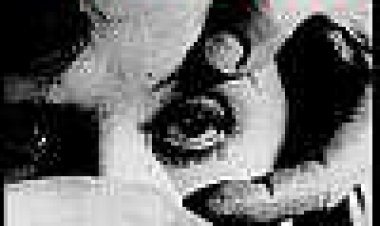 כלב אנדלוסי כתובית | Un Chien Andalou Subtitle