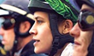 לרכוב כמו ילדה כתובית | Ride Like a Girl Subtitle