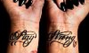 דמי לובאטו: חזקה למרות הכל כתובית | Demi Lovato: Stay Strong Subtitle