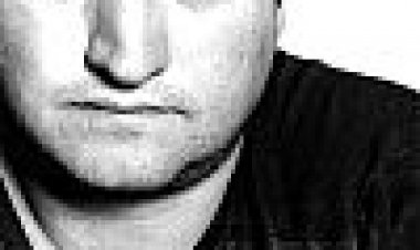 הצד הטראגי של קומדיה כתובית | The Tragic Side Of Comedy Subtitle