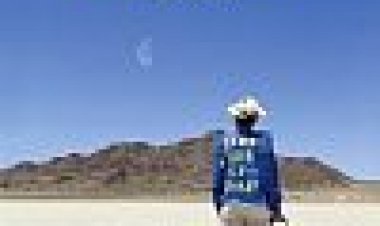 Lunarcy! כתובית | Lunarcy! Subtitle