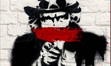 ההיסטוריה הלא ידועה של ארצות הברית כתובית | The Untold History of the United States Subtitle