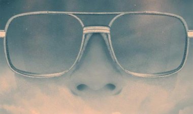 בוב לזר: אזור 51 וצלחות מעופפות כתובית | Bob Lazar: Area 51 & Flying Saucers Subtitle