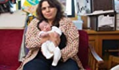 על אהבה וחפצים כתובית | Love & Stuff Subtitle