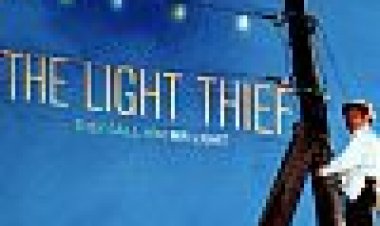 גנב האור כתובית | The Light Thief Subtitle