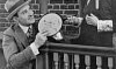 סיפור של שני עולמות / כתובית | A Tale Of Two Worlds Subtitle