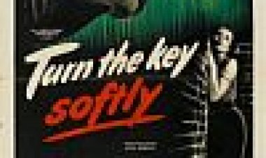 הפעל את המפתח בעדינות כתובית | Turn The Key Softly Subtitle