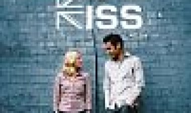 אולי נתנשק כתובית | Ae Fond Kiss... Subtitle