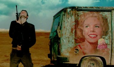 פוקסטרוט כתובית | Foxtrot Subtitle