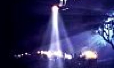 אחרון הכלבים / כתובית | Last Of The Dogmen Subtitle