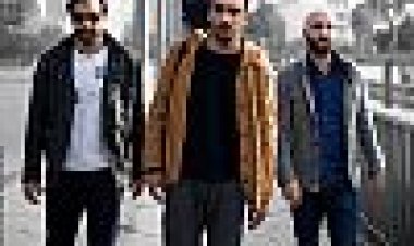 הכל שבור ורוקד כתובית | Everything Is Broken Up And Dances Subtitle