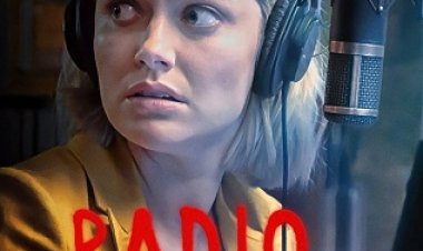 מאזינה על הקו כתובית | Radio Silence Subtitle