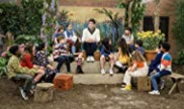 ג’ון מולייני וחבורת שקיות האוכל כתובית | John Mulaney & the Sack Lunch Bunch Subtitle