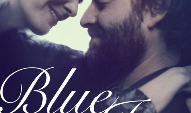 עורבני כחול כתובית | Blue Jay Subtitle